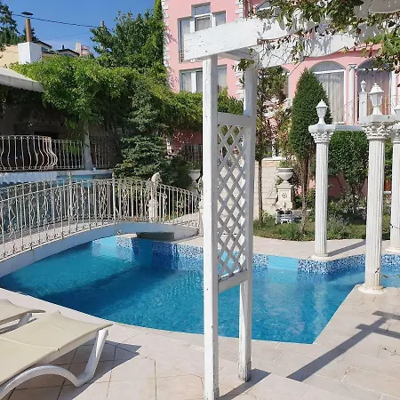 Bed & Breakfast Fabula *