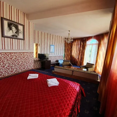 B&B Fabula